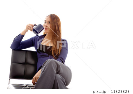 Young Woman Drinking Coffee 11323323