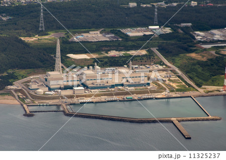 柏崎刈羽原子力発電所を空撮 柏崎刈羽原子力発電所を空撮 11325237