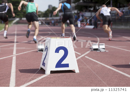 Start of a race    11325741