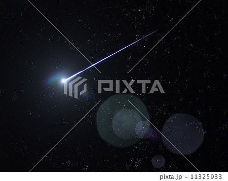 夜空を流れる流れ星 11325933