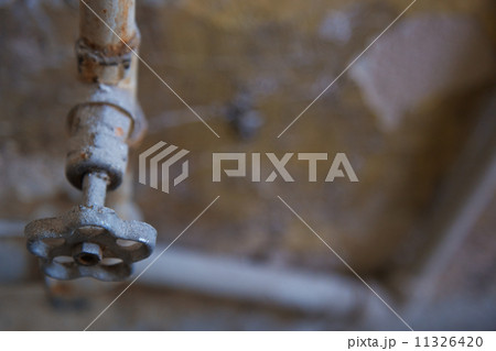 Old rusty tap Old rusty tap 11326420