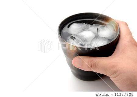 焼酎の水割り 焼酎の水割り 11327209