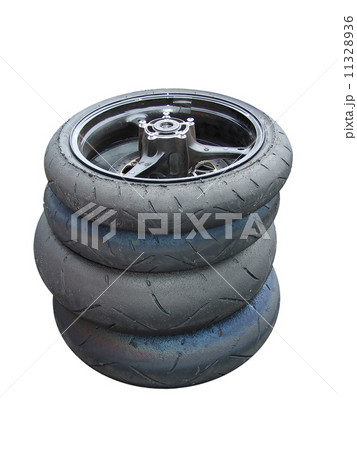 タイヤ 11328936