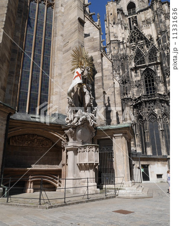 シュテファン大聖堂 11331636