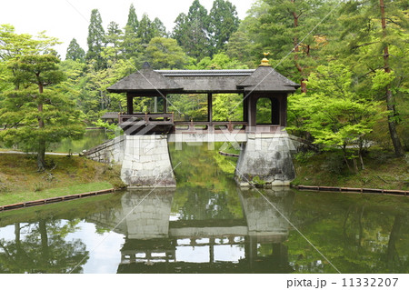 京都 新緑の修学院離宮 千歳橋 京都 新緑の修学院離宮 千歳橋 11332207