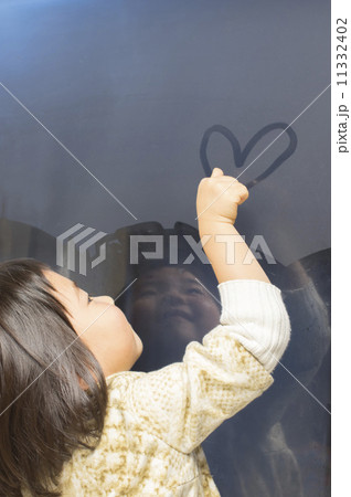 曇りガラス 11332402