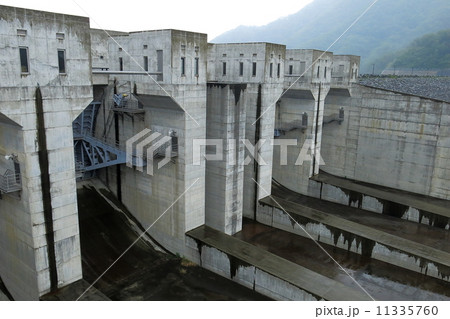 徳山ダム 徳山ダム 11335760