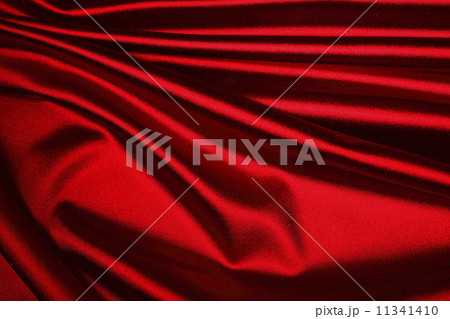 red satin red satin 11341410