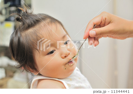 赤ちゃん 11344441