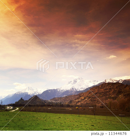 mountain forest mountain forest 11344676