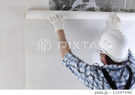 attaching wallpaper 11347440