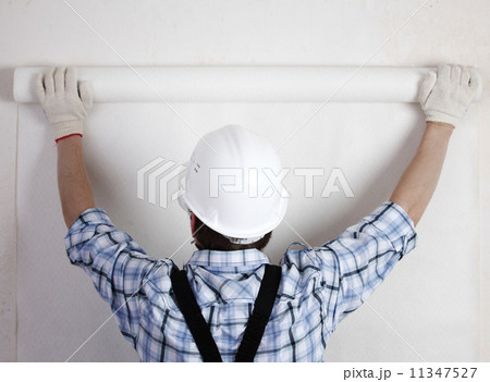 attaching wallpaper 11347527