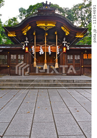 護王神社の「中門」（京都市上京区烏丸通下長者町下ル桜鶴円町） 11354691