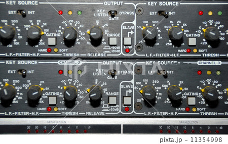 Sound Recording Equipment (Media Equipment) 11354998