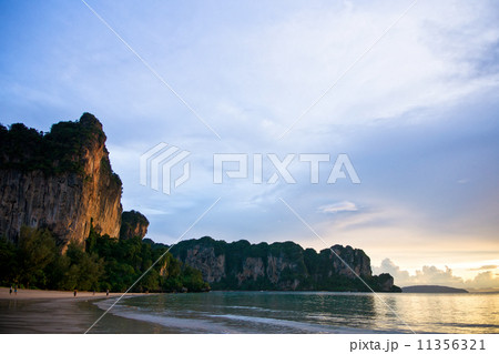 Evening Ao Nang Evening Ao Nang 11356321