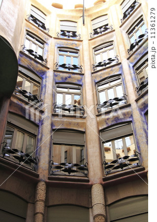 カサミラ 11361279