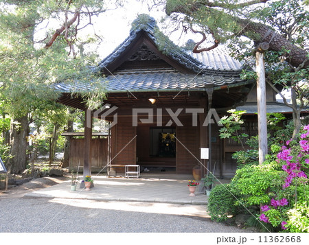 野田市市民会館(旧茂木佐平治邸)の玄関 野田市市民会館(旧茂木佐平治邸)の玄関 11362668
