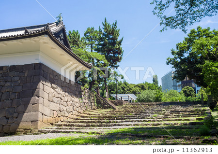 北の丸公園　清水門 11362913