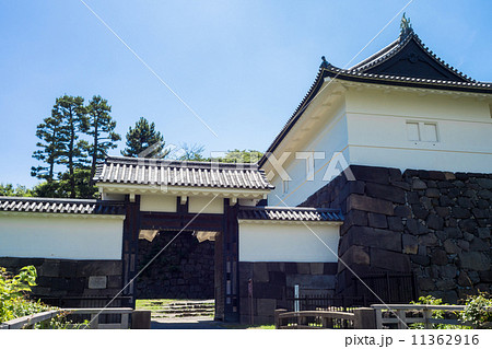 北の丸公園　清水門 11362916