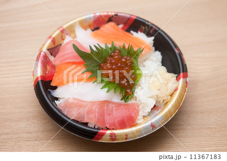 海鮮丼 11367183