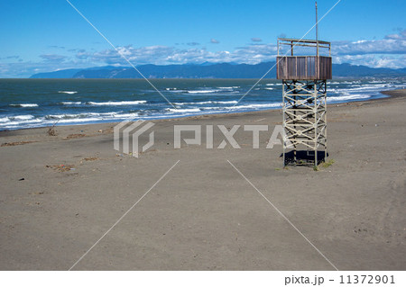 北海道石狩市の日本海、石狩浜海水浴場 北海道石狩市の日本海、石狩浜海水浴場 11372901
