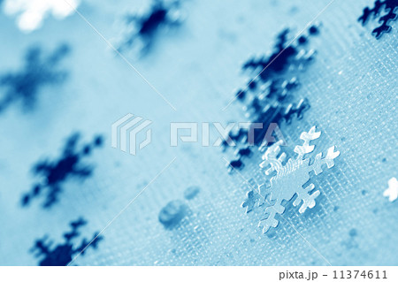 snowflakes background 11374611