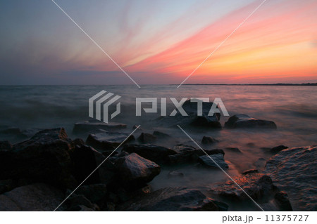 sea sunset 11375727