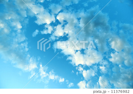 blue sky 11376982