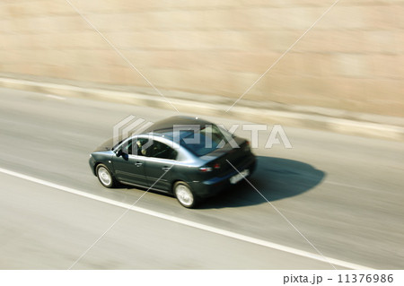 speed car drive 11376986