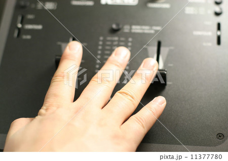 mr dj mr dj 11377780