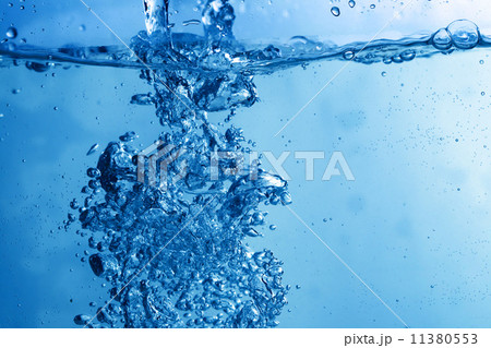 water bubbles 11380553