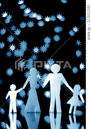paper family 11381281