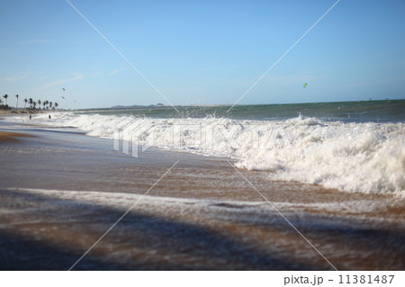 ocean ocean 11381487