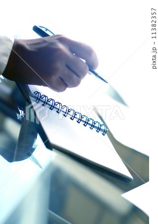 write in note 11382357