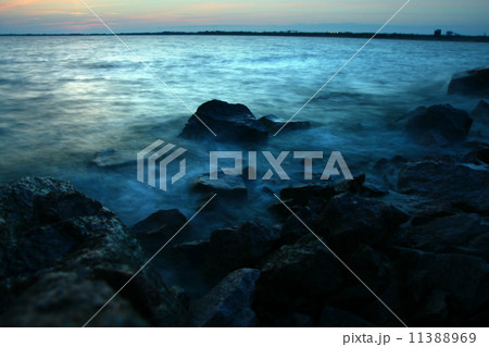 sea sunset 11388969