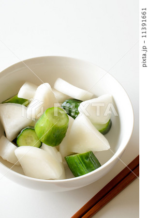 キュウリとカブの浅漬け キュウリとカブの浅漬け 11391661