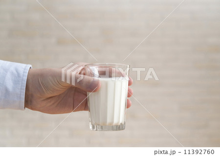 牛乳 牛乳 11392760