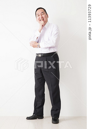 シニア男性 11393729