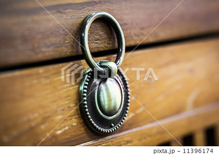 Cupboard handles 11396174