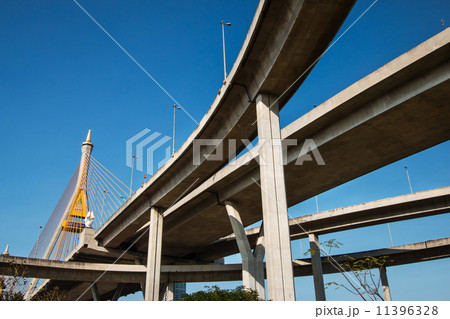 Industrial Ring Bridge Industrial Ring Bridge 11396328