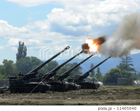 203mm自走りゅう弾砲 11405040