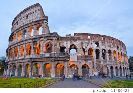 Colosseum at Dusk, Rome Italy Colosseum at Dusk, Rome Italy 11406425
