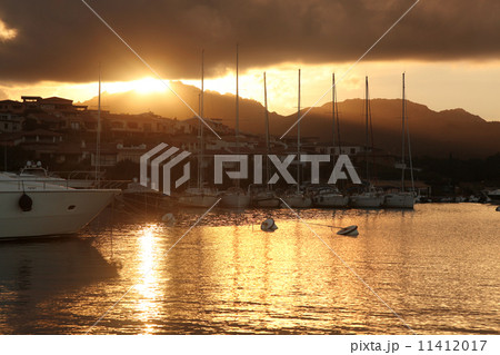 Porto Rotondo harbor in Sardinia, Costa Smeralda, Italy 11412017