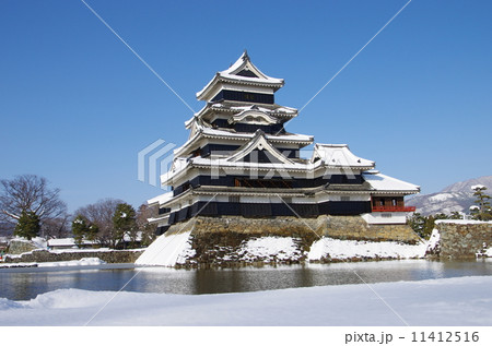 国宝 松本城 雪景色 国宝 松本城 雪景色 11412516