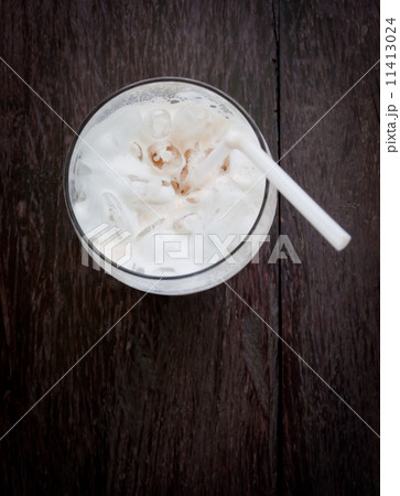 Ice cappuccino coffee cup . Ice cappuccino coffee cup . 11413024