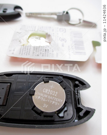 車のキーの電池交換終わりました♪　Battery exchange of the key of a car  11424636