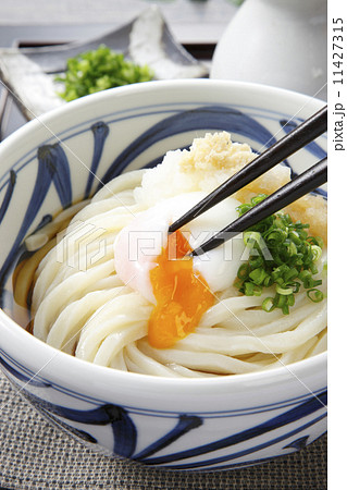 温玉ぶっかけうどん 温玉ぶっかけうどん 11427315