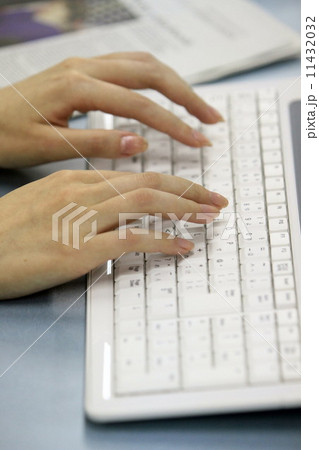 女性オペレーター 女性オペレーター 11432032