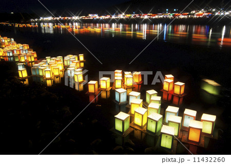 灯ろう流し 和歌山 紀ノ川祭り 灯ろう流し 和歌山 紀ノ川祭り 11432260