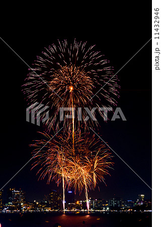 Fireworks international Fireworks international 11432946